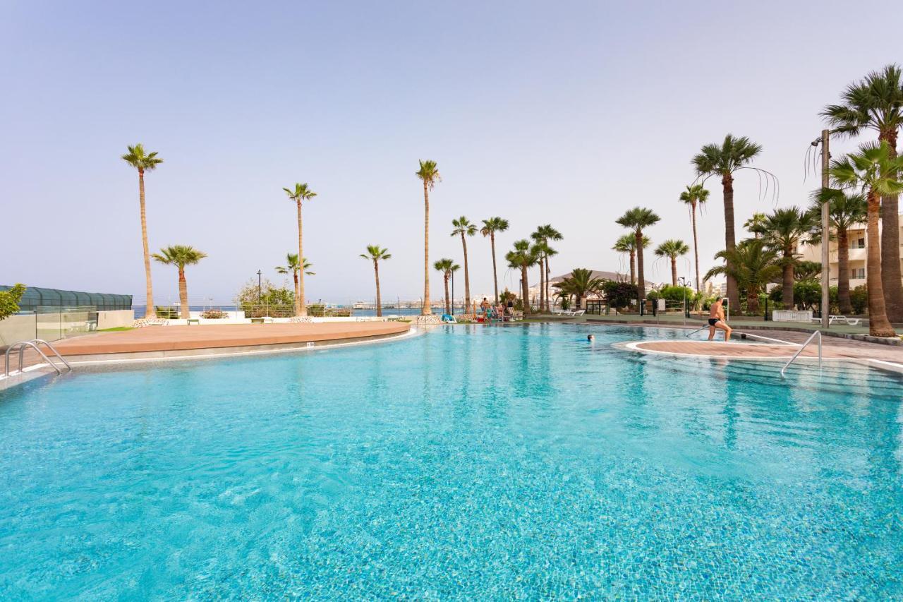 לוס כריסטיאנוס Soleado Apartamento Vistas Al Mar Los Cristianos מראה חיצוני תמונה